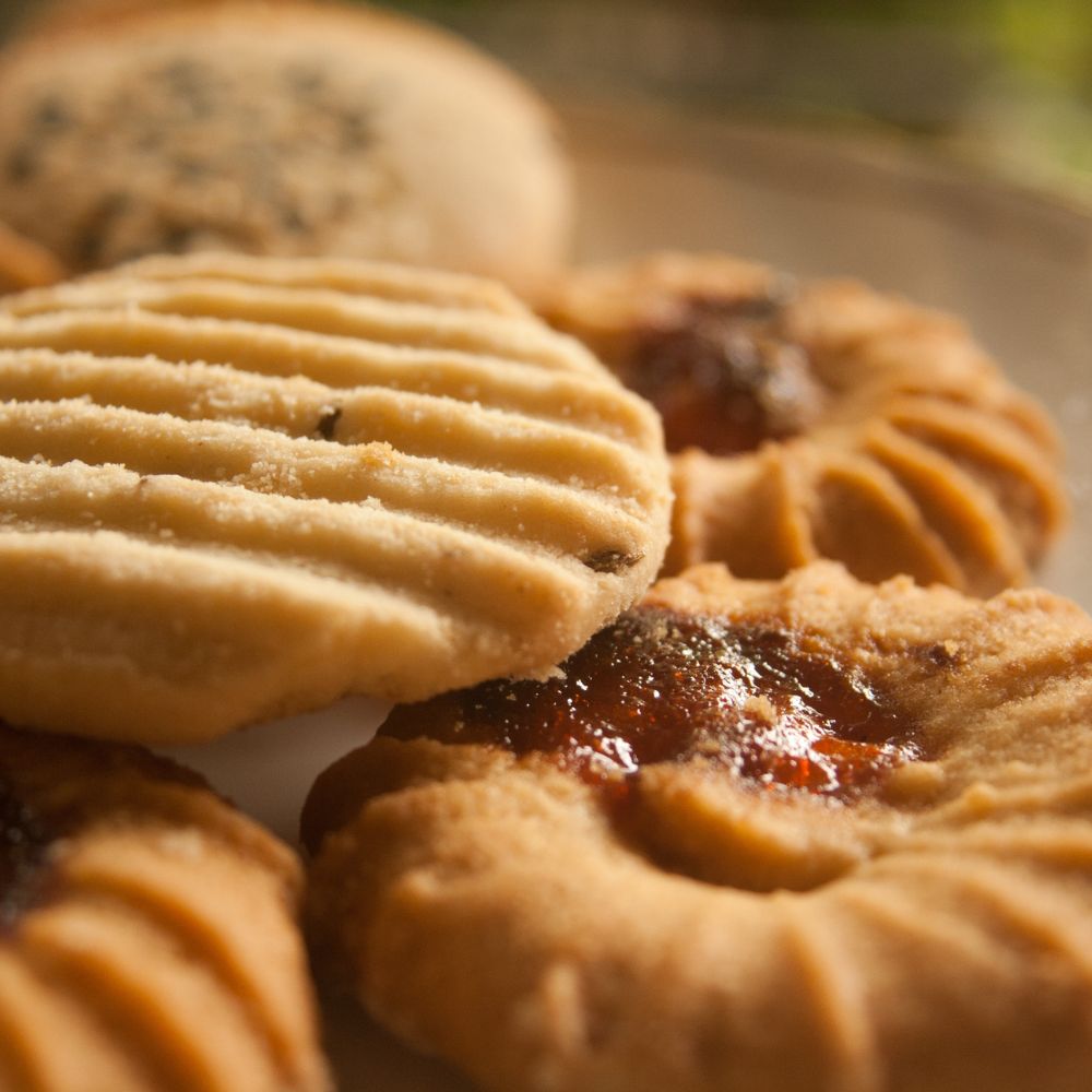 Biscuits (बिस्कुट)